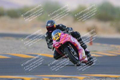 media/Sep-24-2022-CVMA (Sat) [[a45f954247]]/Race 10 Amateur Supersport Middleweight/